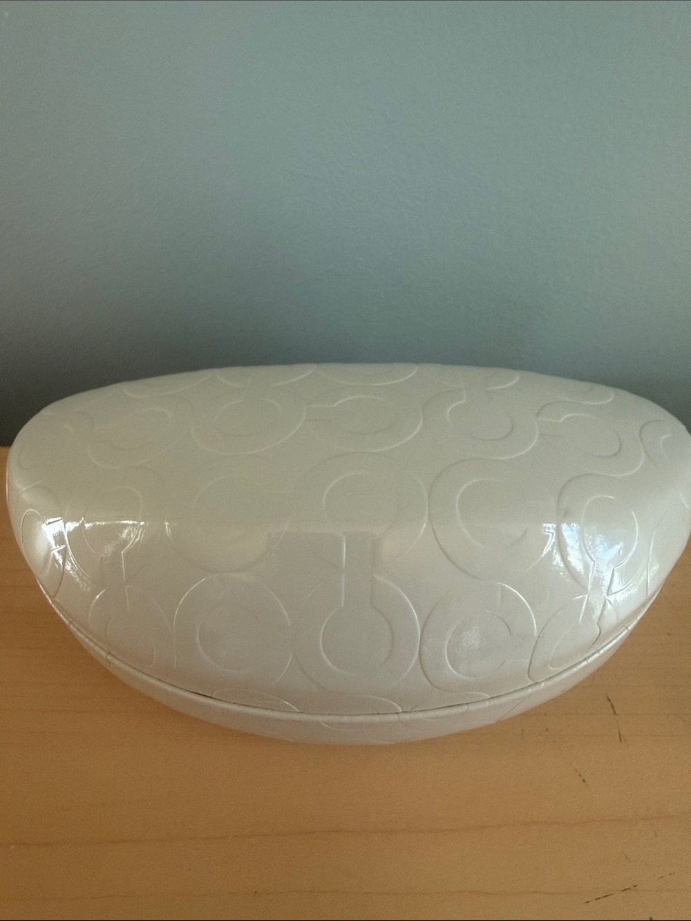 Coach sunglasses case - Picture 3 of 7